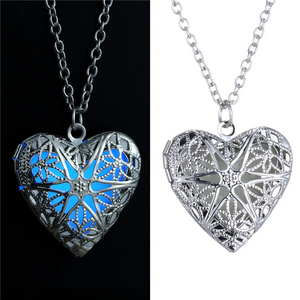 Eternal Heart Bundle Necklace & Earrings Glows In The Dark