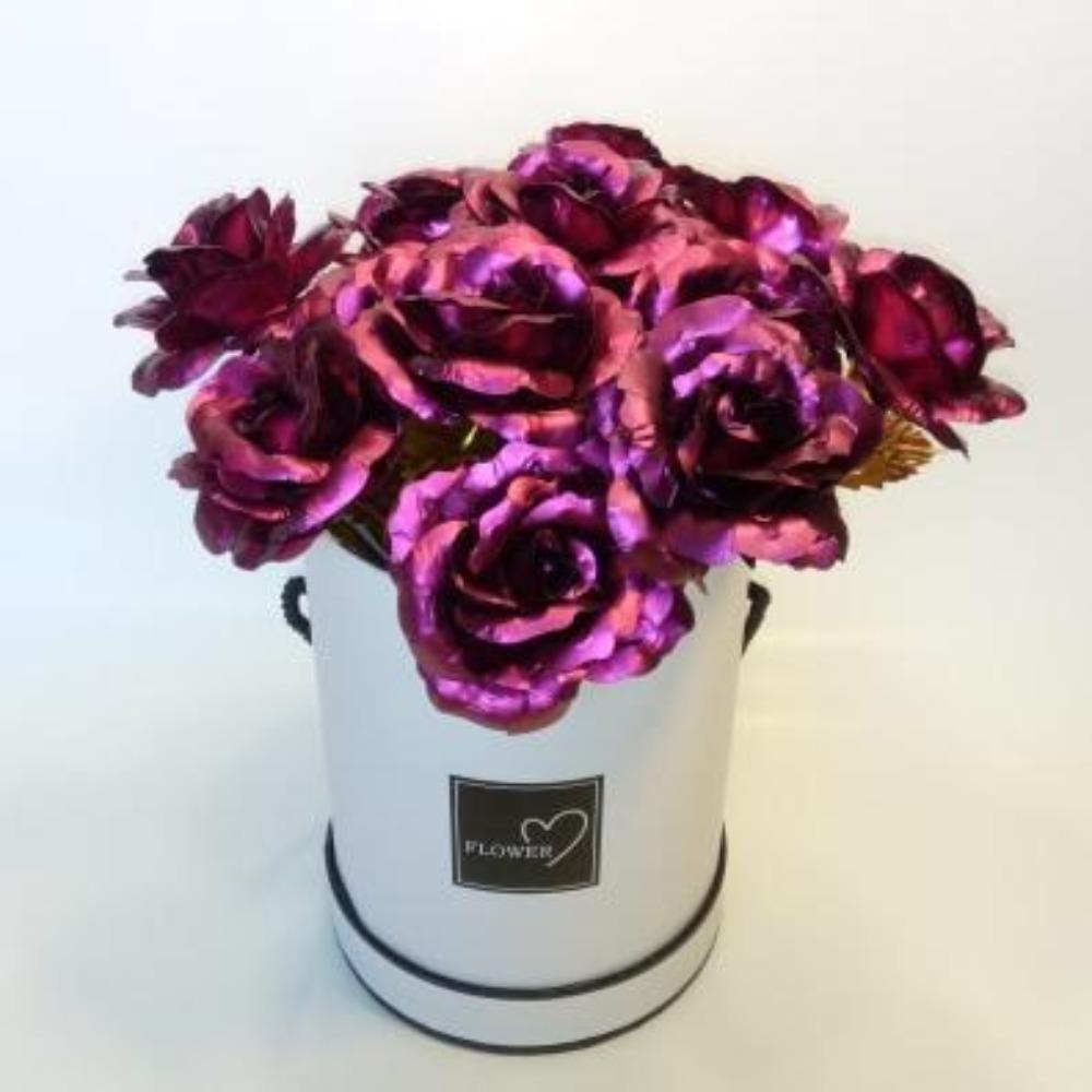 Galaxy Rose One Dozen 12 Flower Arrangement Round Suede Box & 3D Pop Up Gift Card