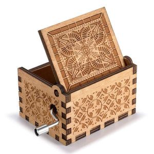 2021 Husband to Wife - I Love You Always & Forever - Engraved Music Box (2 Designs)